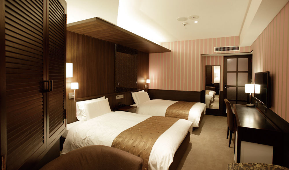 Hibiya City Hotel Tokyo Exterior photo